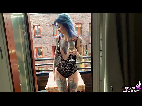 ❤️ Geweldich famke sûget mei in gulp en neukt hertstochtlik ûnder de iepen loft ❤️ Anale fideo op fy.pornjimbo.ru ☑